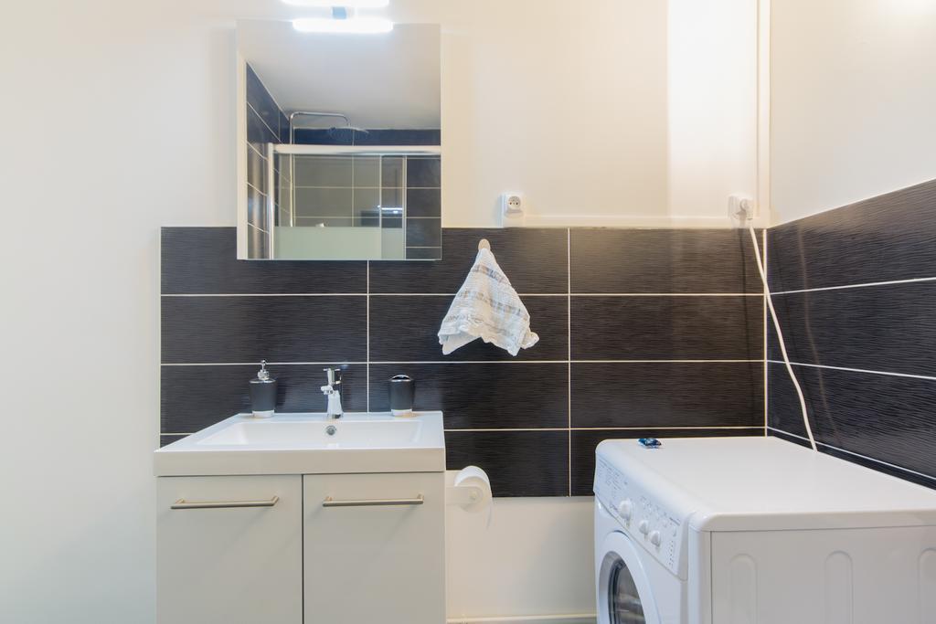 Sweethome Dijon - Black & White Екстер'єр фото