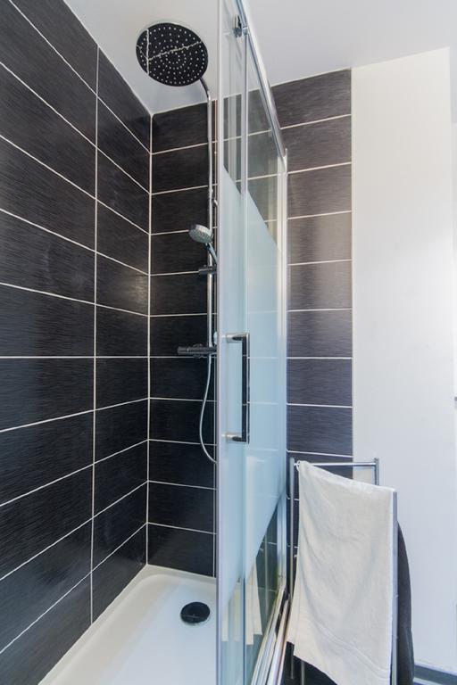 Sweethome Dijon - Black & White Екстер'єр фото